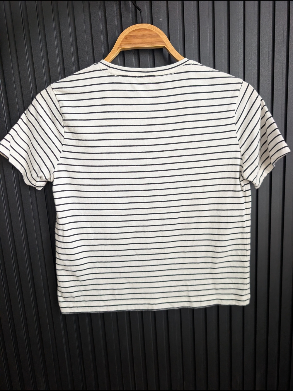 Reformation White & Black Striped Tee | Crew Neck | Size XS - Picture 2 of 8